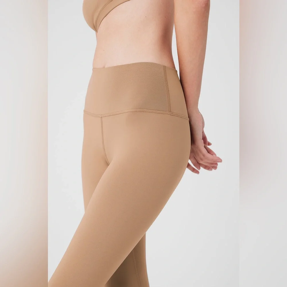 ALO Yoga High-Rise Black Leggings